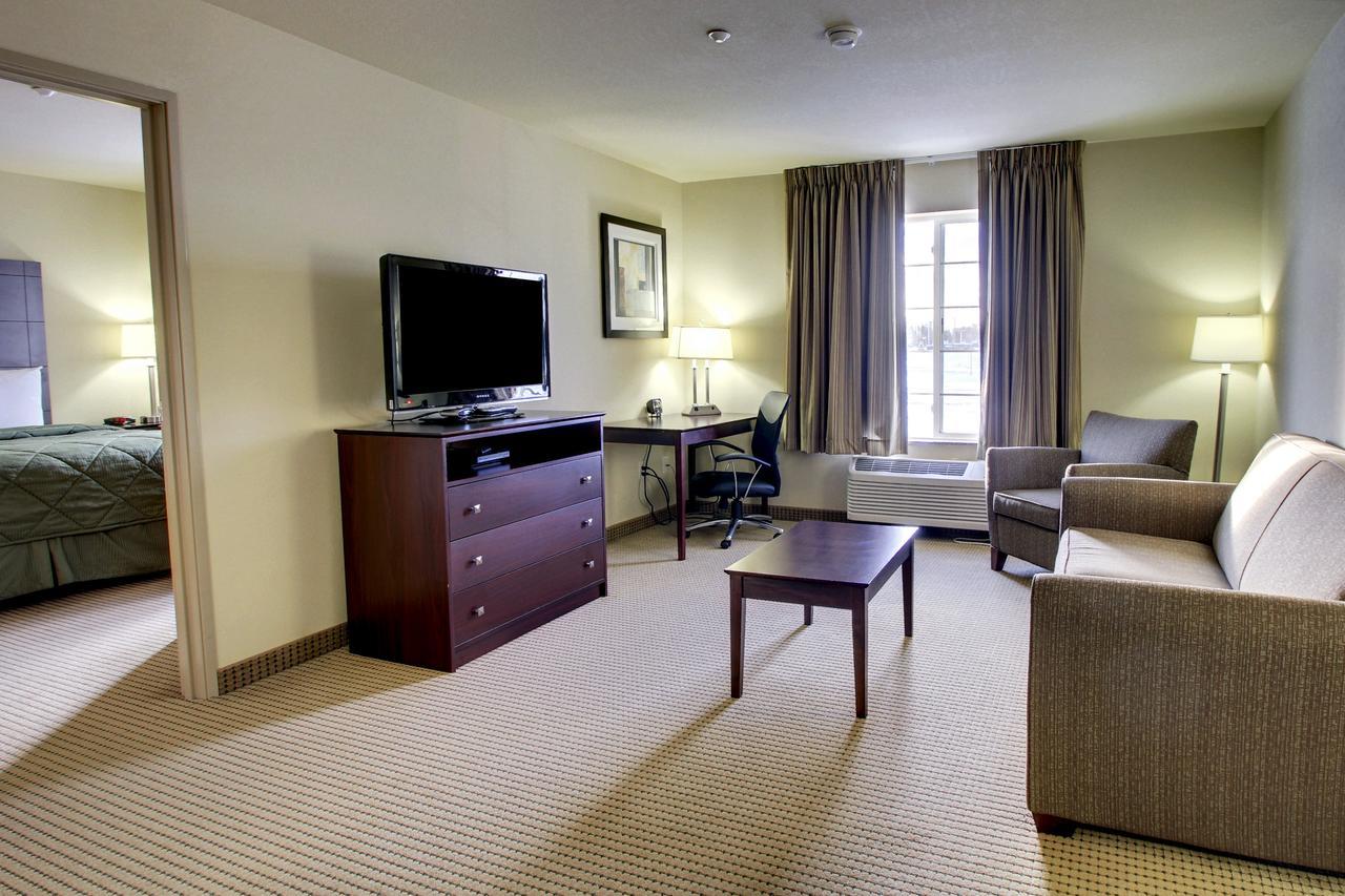 Cobblestone Inn And Suites - Eaton Εξωτερικό φωτογραφία